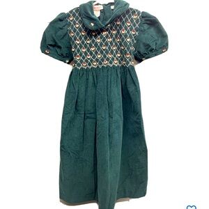 Monadas Smocked Dress Size 6 Dark Green Corduroy holiday dress
